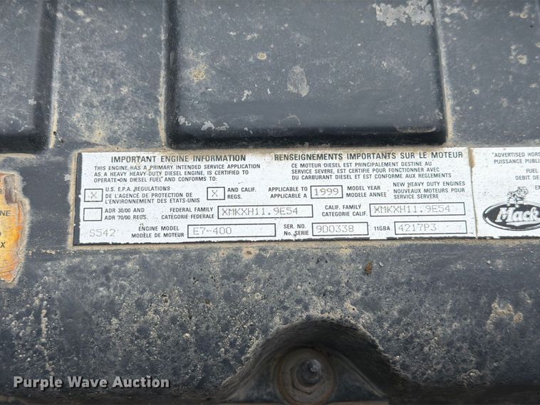 image for item FP3091 1999 Mack RD688S dump truck