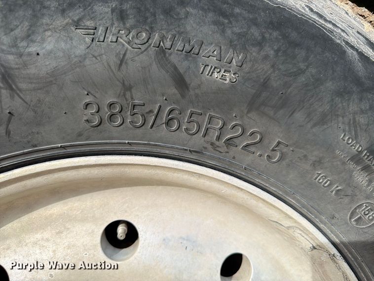 image for item FP3091 1999 Mack RD688S dump truck