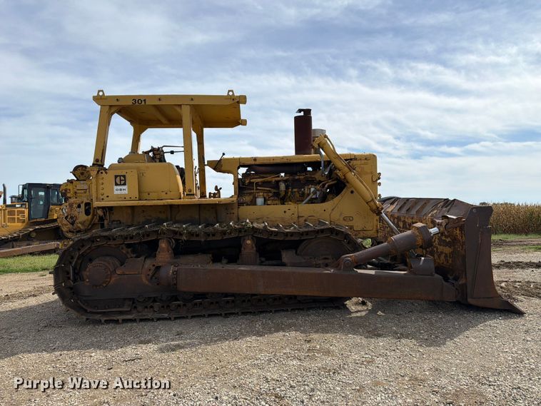 image for item FP3092 1973 Caterpillar D8H dozer