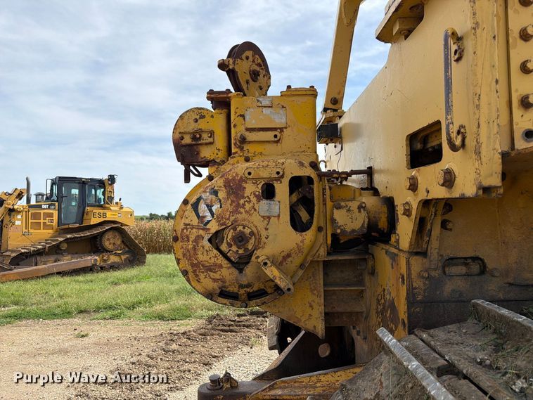image for item FP3092 1973 Caterpillar D8H dozer