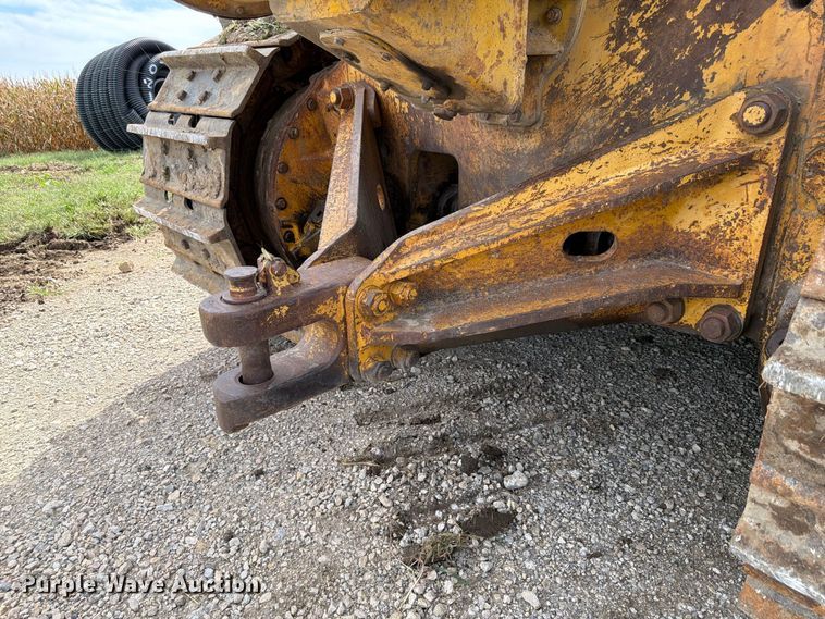 image for item FP3092 1973 Caterpillar D8H dozer