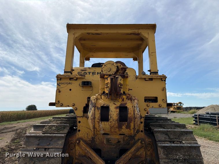 image for item FP3092 1973 Caterpillar D8H dozer