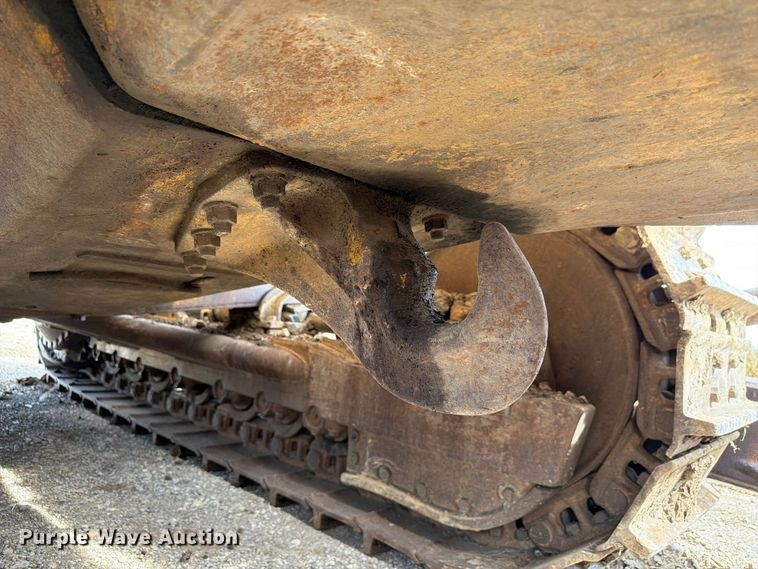 image for item FP3092 1973 Caterpillar D8H dozer