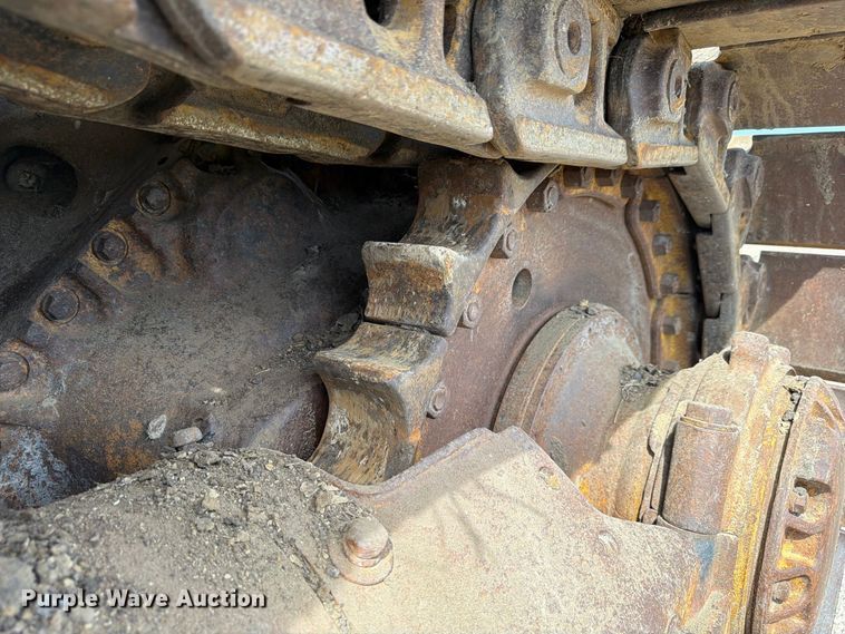 image for item FP3092 1973 Caterpillar D8H dozer