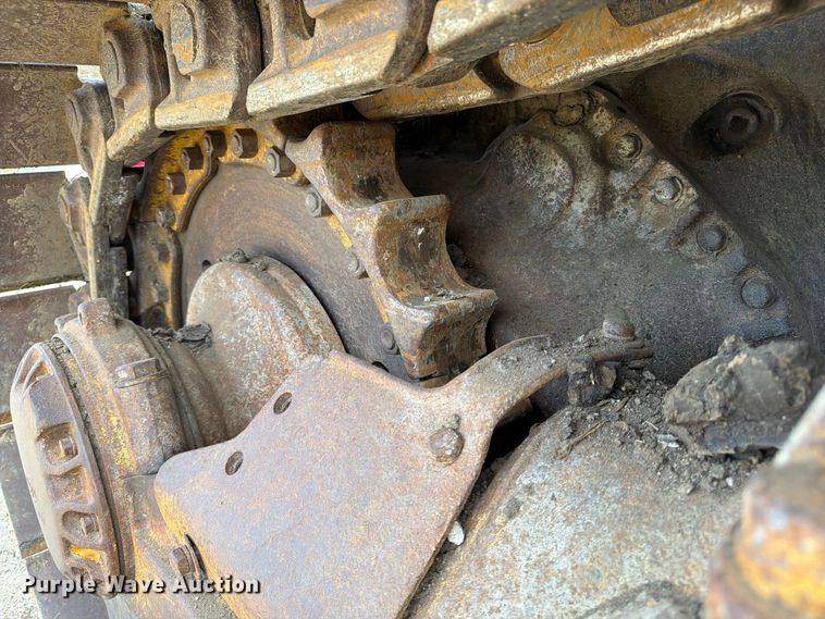 image for item FP3092 1973 Caterpillar D8H dozer