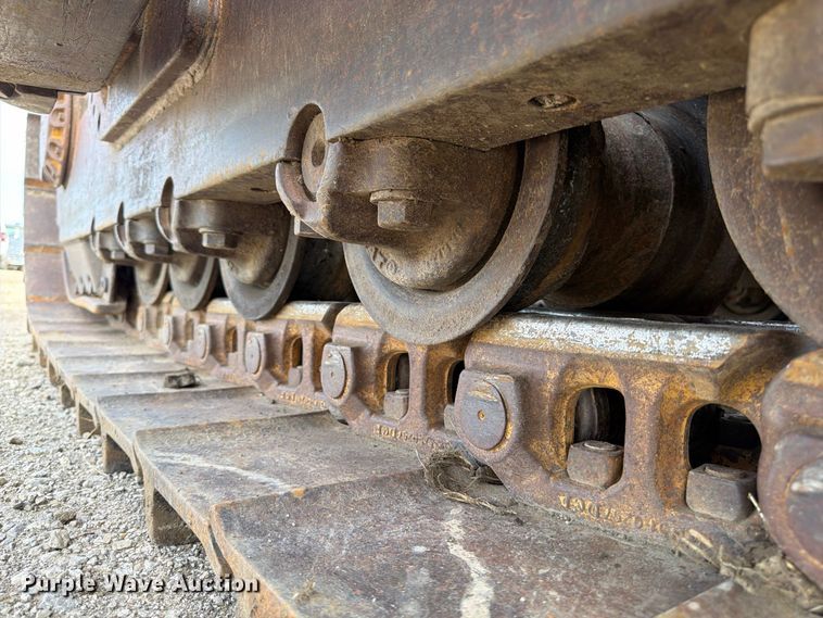image for item FP3092 1973 Caterpillar D8H dozer