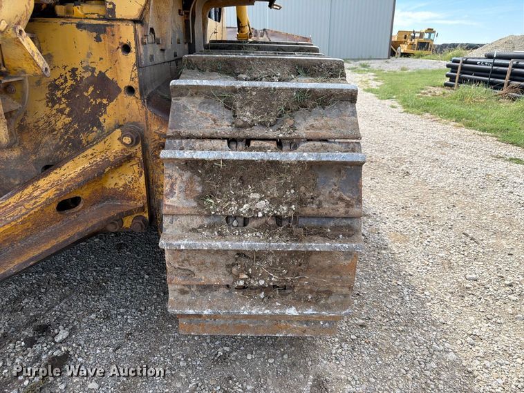 image for item FP3092 1973 Caterpillar D8H dozer