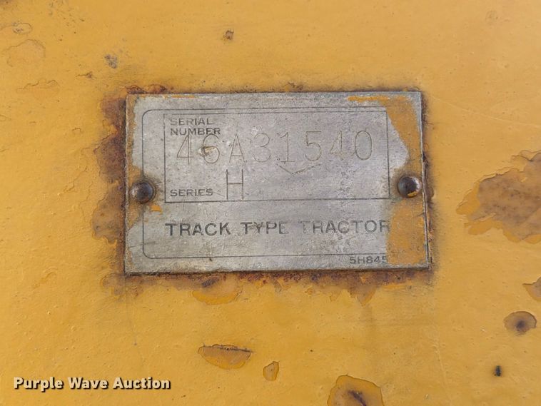 image for item FP3092 1973 Caterpillar D8H dozer