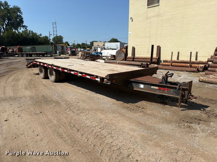 image for item FP4051 1993 Belshe equipment trailer