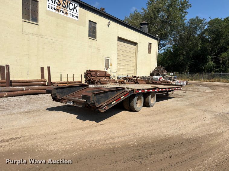 image for item FP4051 1993 Belshe equipment trailer