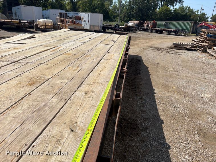 image for item FP4051 1993 Belshe equipment trailer