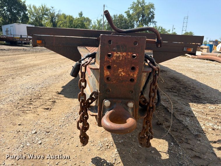 image for item FP4051 1993 Belshe equipment trailer