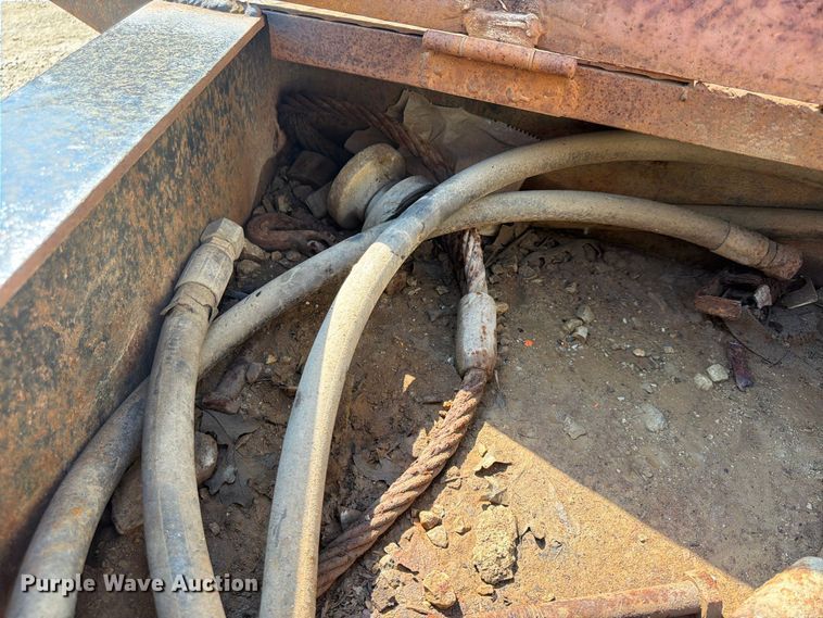 image for item FP4051 1993 Belshe equipment trailer