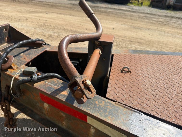 image for item FP4051 1993 Belshe equipment trailer