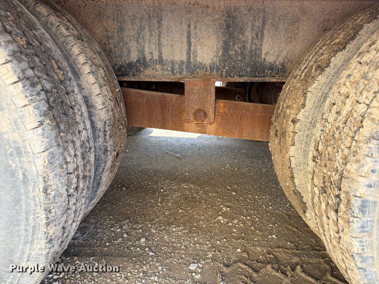 image for item FP4051 1993 Belshe equipment trailer