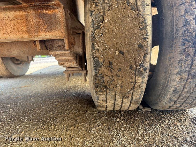 image for item FP4051 1993 Belshe equipment trailer