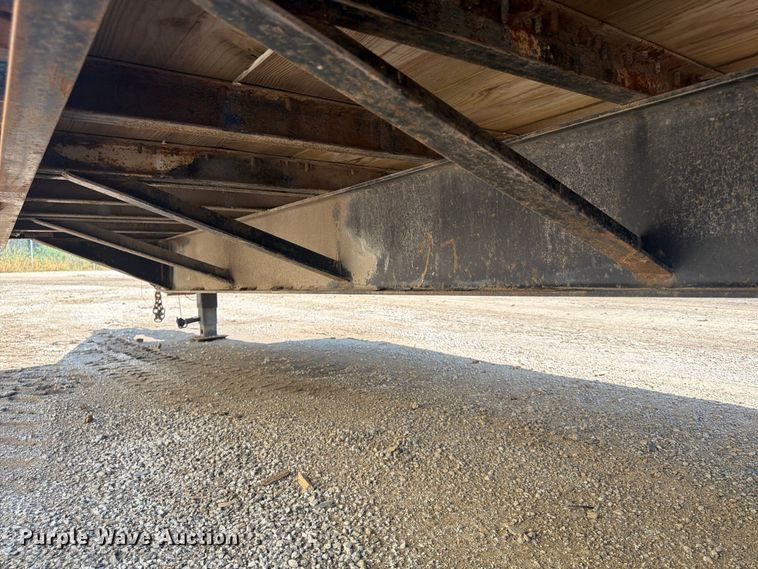 image for item FP4051 1993 Belshe equipment trailer