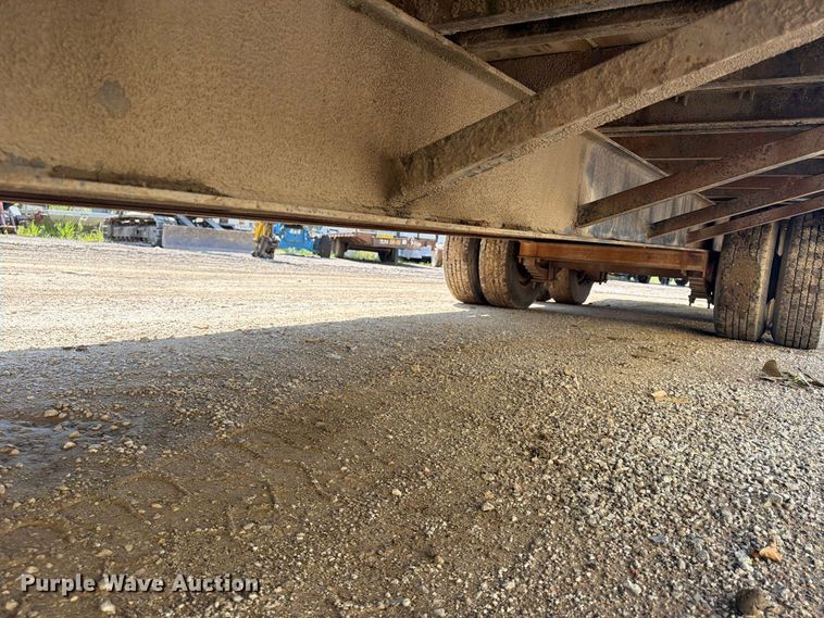 image for item FP4051 1993 Belshe equipment trailer