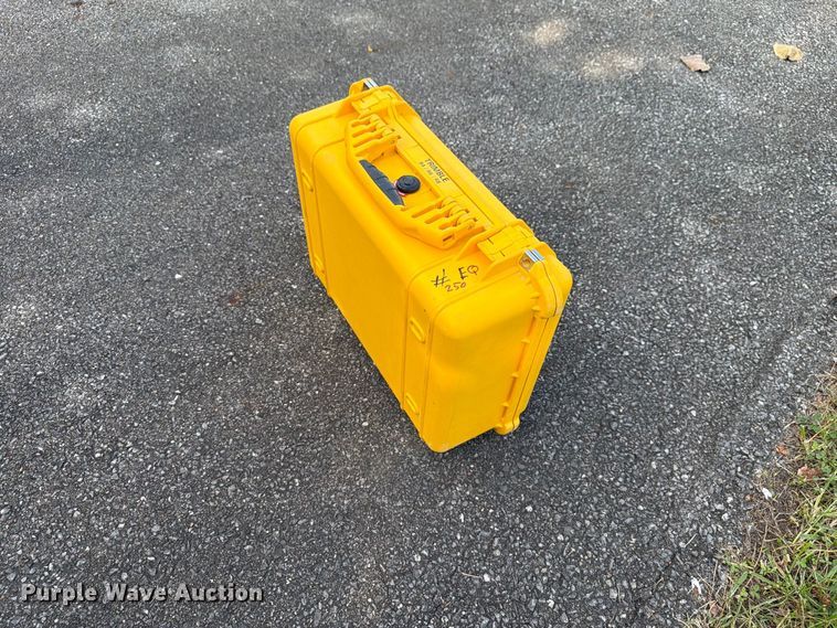 image for item FT3008 Trimble R4 surveying equipment