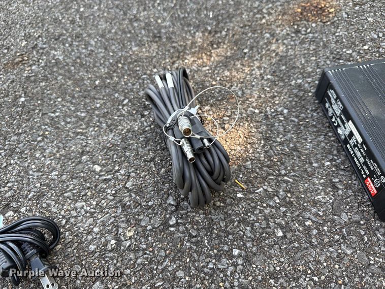 image for item FT3008 Trimble R4 surveying equipment