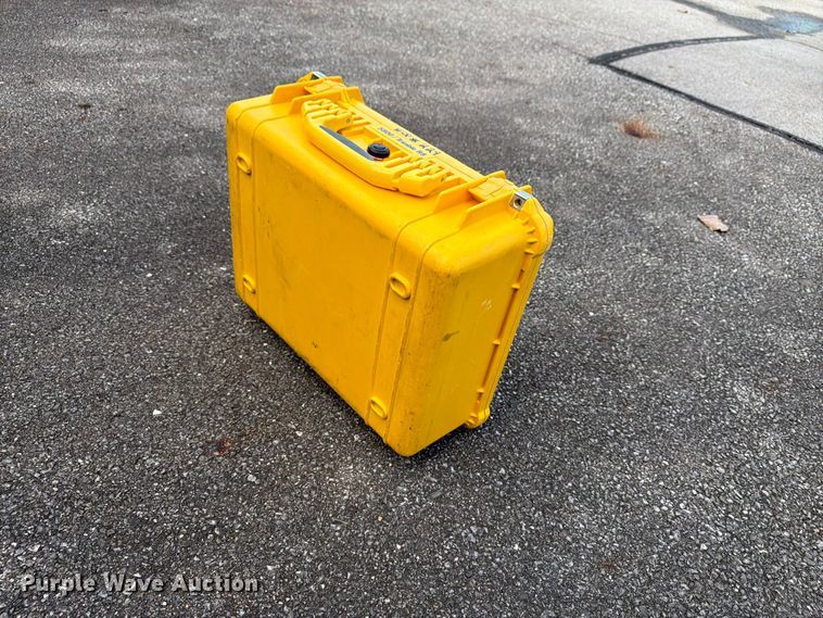 image for item FT3009 Trimble 5800 surveying equipment