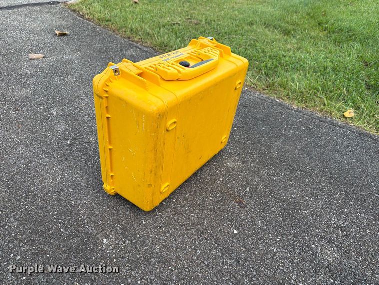 image for item FT3009 Trimble 5800 surveying equipment