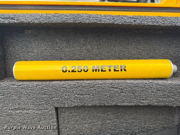 image for item FT3009 Trimble 5800 surveying equipment