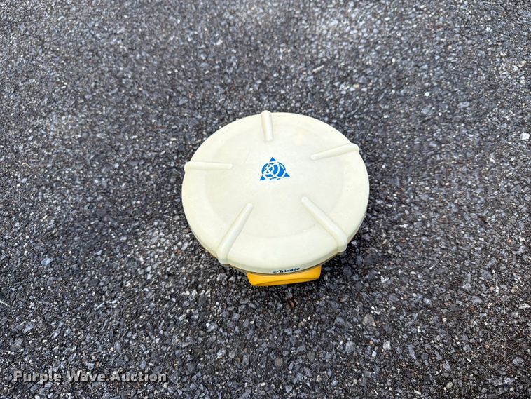image for item FT3009 Trimble 5800 surveying equipment