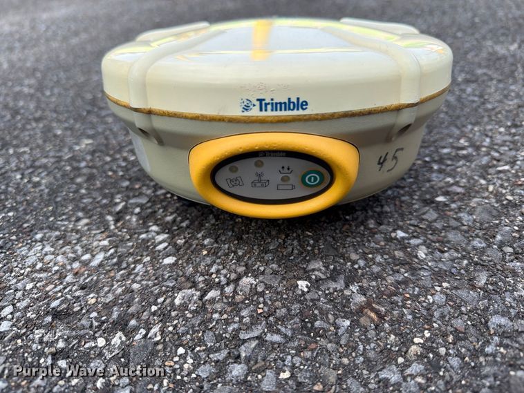 image for item FT3009 Trimble 5800 surveying equipment