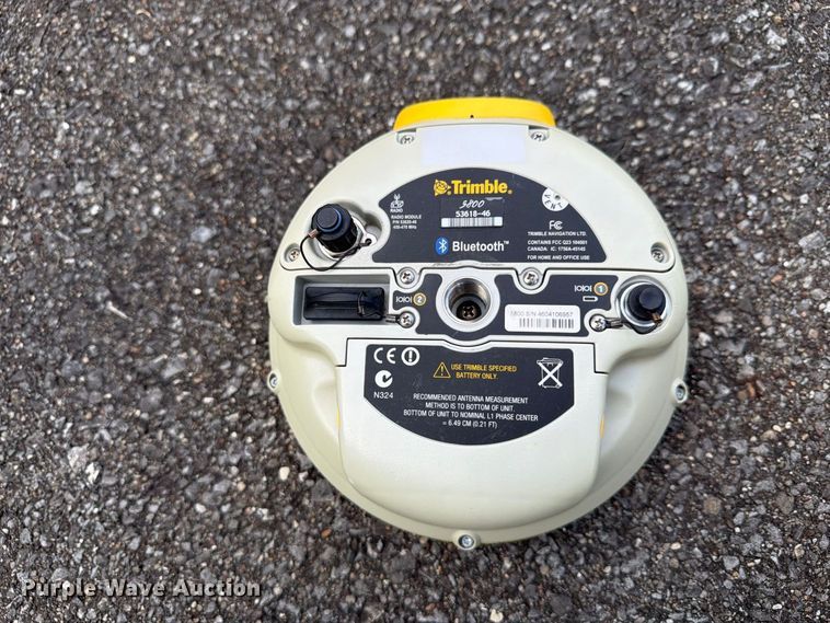 image for item FT3009 Trimble 5800 surveying equipment