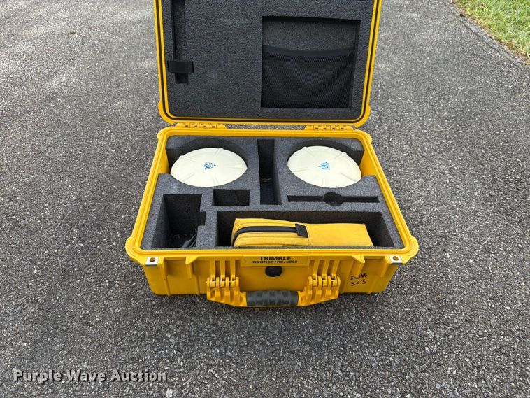 image for item FT3010 Trimble 5800 surveying equipment