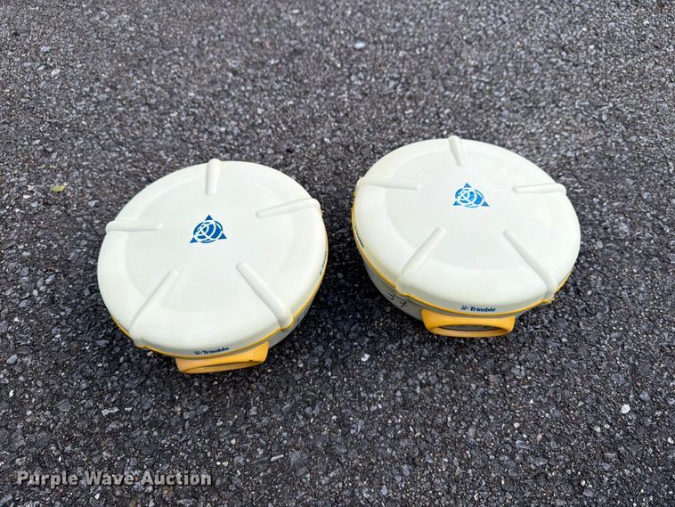 image for item FT3010 Trimble 5800 surveying equipment