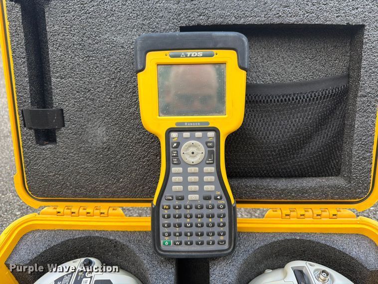 image for item FT3010 Trimble 5800 surveying equipment