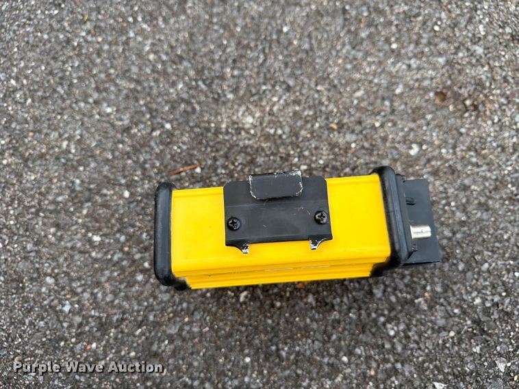 image for item FT3011 Trimble PDL4535 surveying equipment