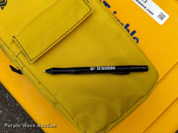 image for item FT3013 Trimble R6 surveying equipment