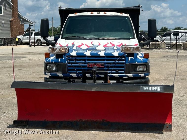 image for item FT6085 2007 GMC C5500 Crew Cab dump flatbed truck