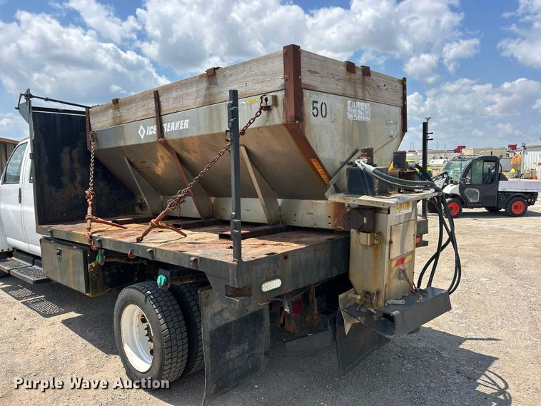 image for item FT6085 2007 GMC C5500 Crew Cab dump flatbed truck
