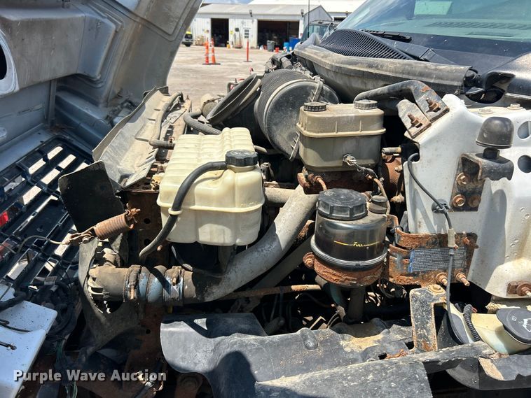 image for item FT6085 2007 GMC C5500 Crew Cab dump flatbed truck