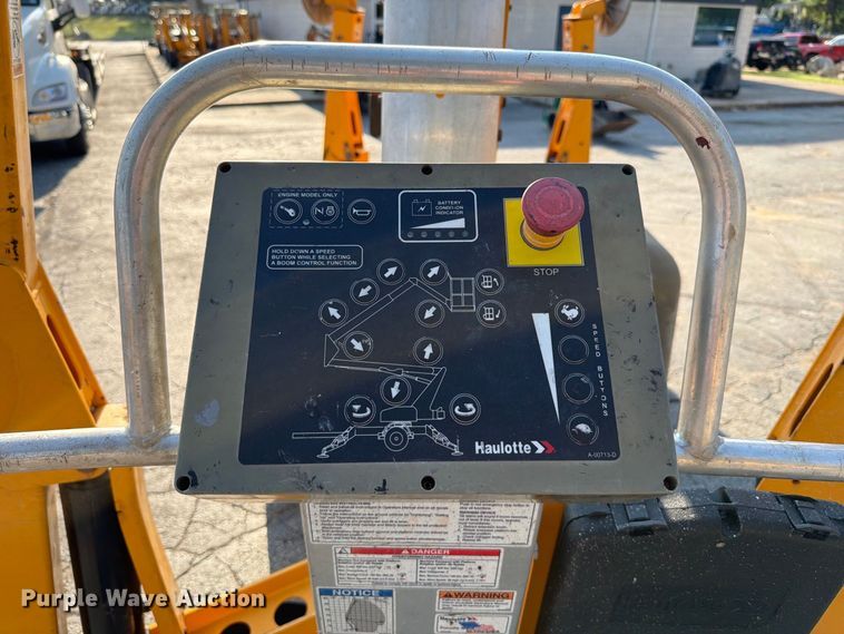 image for item FT6220 2019 Haulotte 5533A boom lift