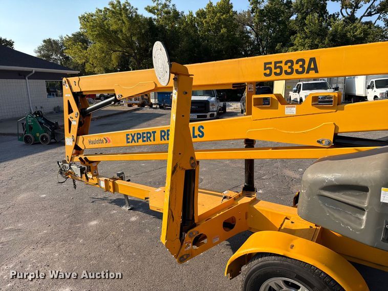 image for item FT6220 2019 Haulotte 5533A boom lift