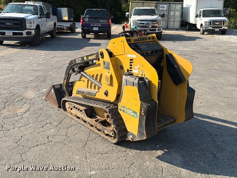 image for item FT6221 2021 Vermeer S925TX compact utility loader