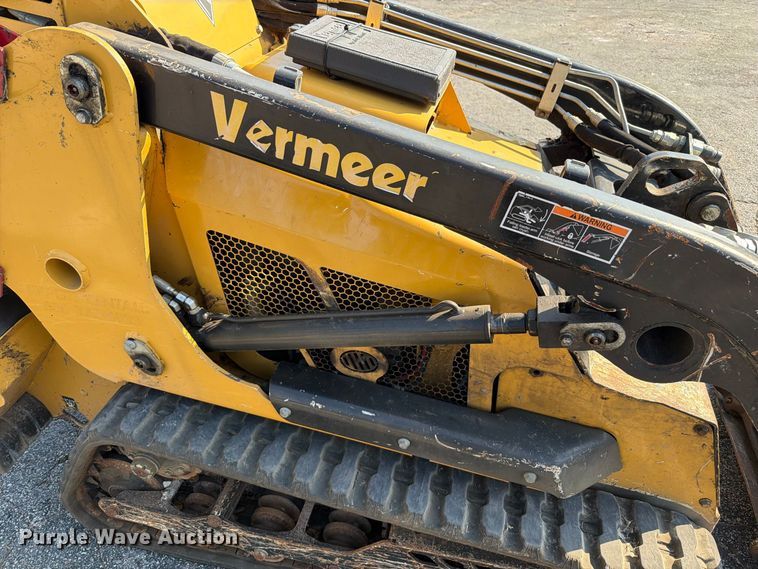 image for item FT6221 2021 Vermeer S925TX compact utility loader