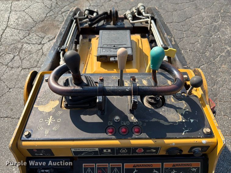 image for item FT6221 2021 Vermeer S925TX compact utility loader