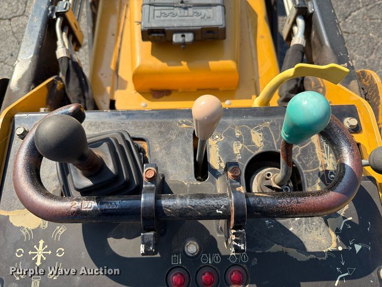 image for item FT6221 2021 Vermeer S925TX compact utility loader