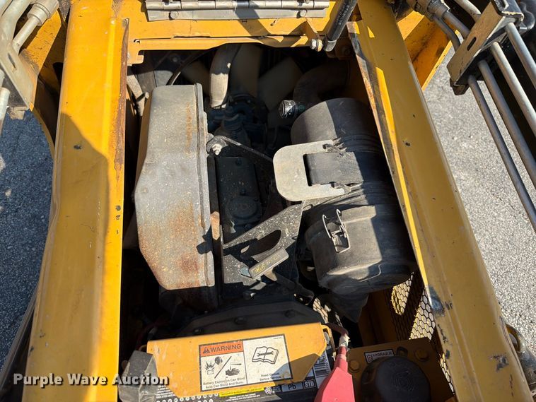 image for item FT6221 2021 Vermeer S925TX compact utility loader