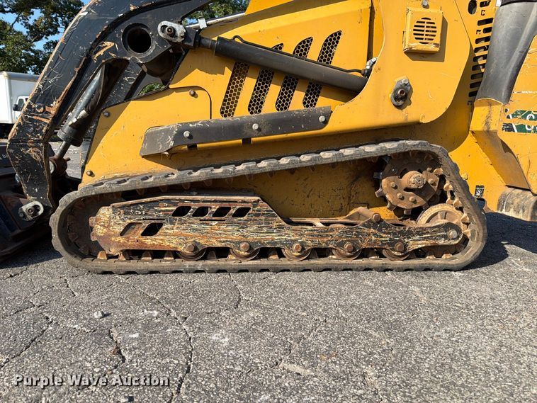 image for item FT6221 2021 Vermeer S925TX compact utility loader