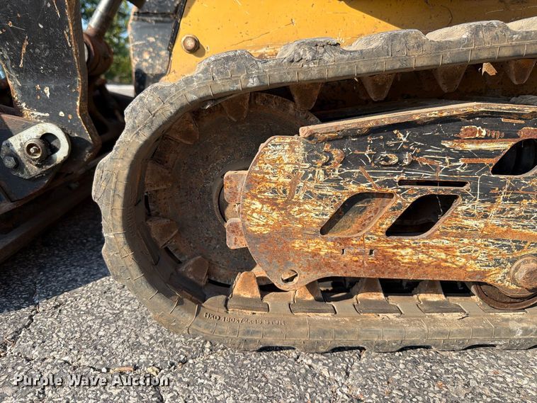 image for item FT6221 2021 Vermeer S925TX compact utility loader