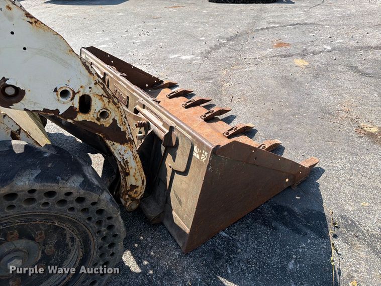 image for item FT6222 2007 Bobcat S150 skid steer loader