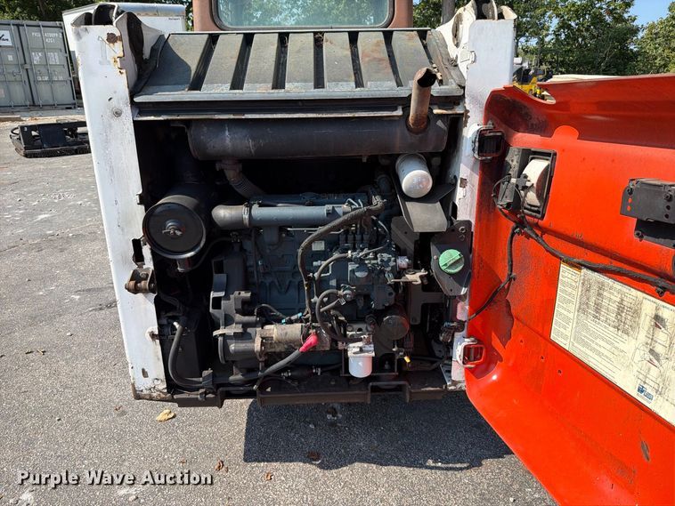 image for item FT6222 2007 Bobcat S150 skid steer loader