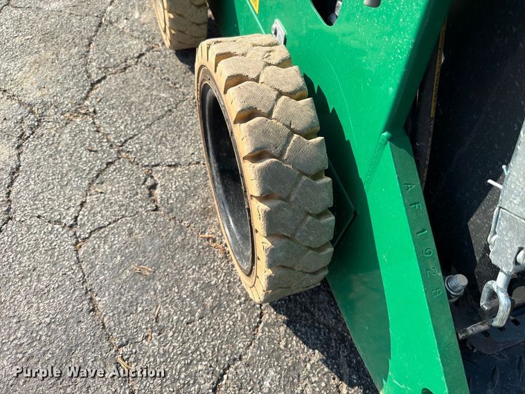 image for item FT6223 2021 Sherpa 100ECO compact utility loader